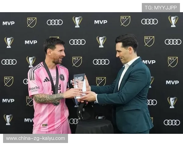 梅西将参加美职联生死战，他在美职联的表现继续受到关注，梅西亮相