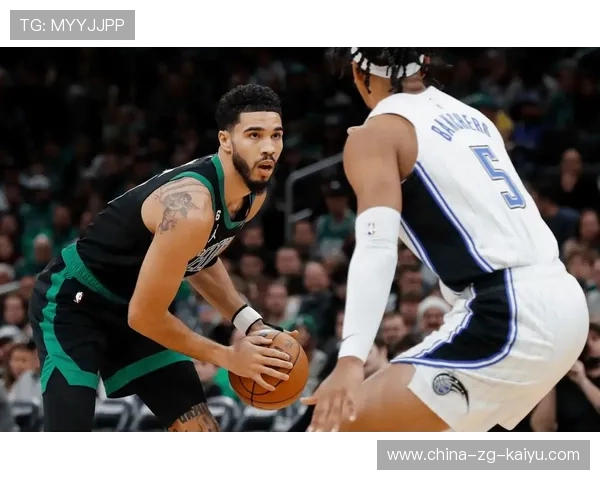 塔图姆精准三分，凯尔特人轻松击败对手