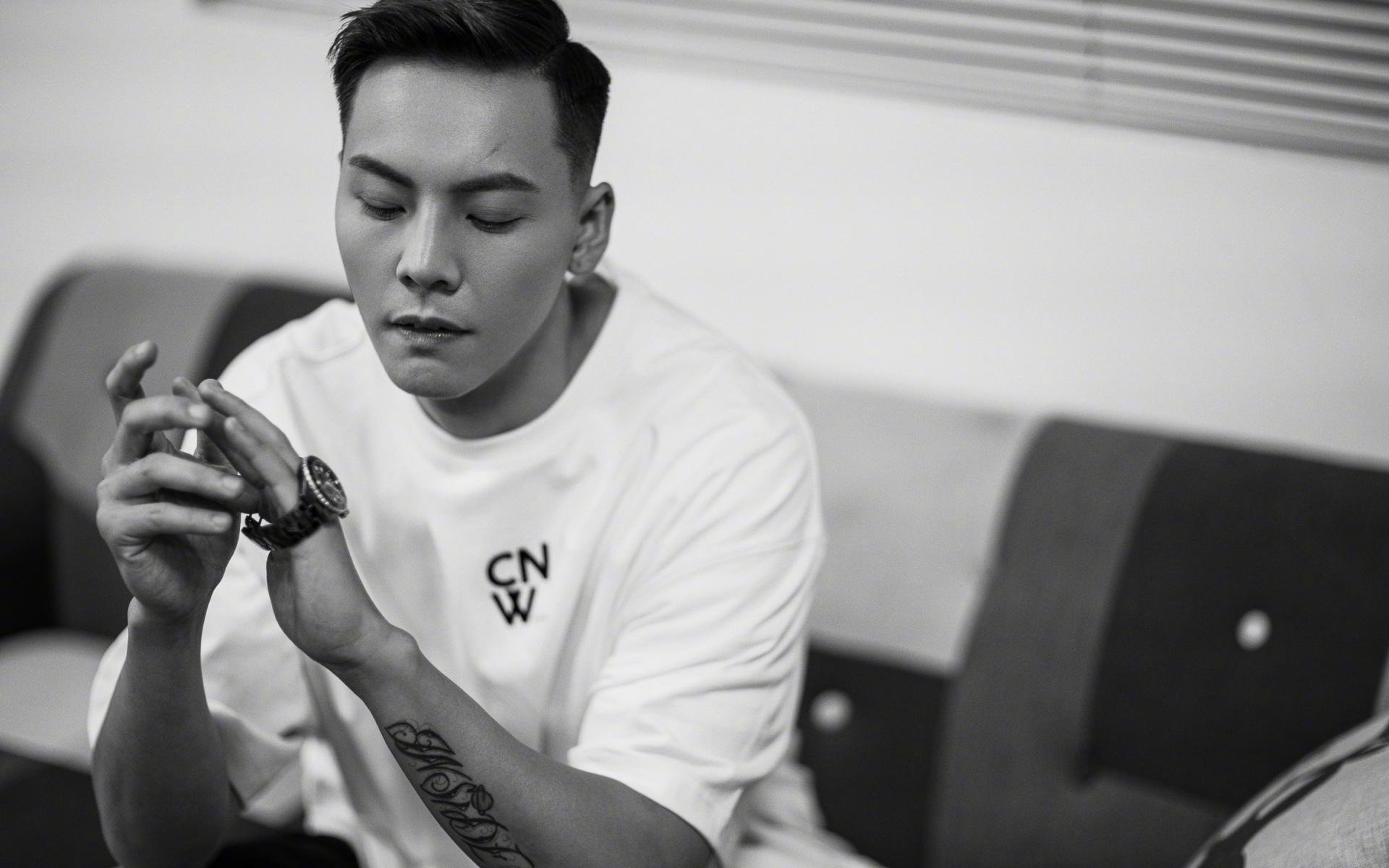 开云体育登录入口-国家队对抗强队时为何失节奏，国家队内部对抗赛