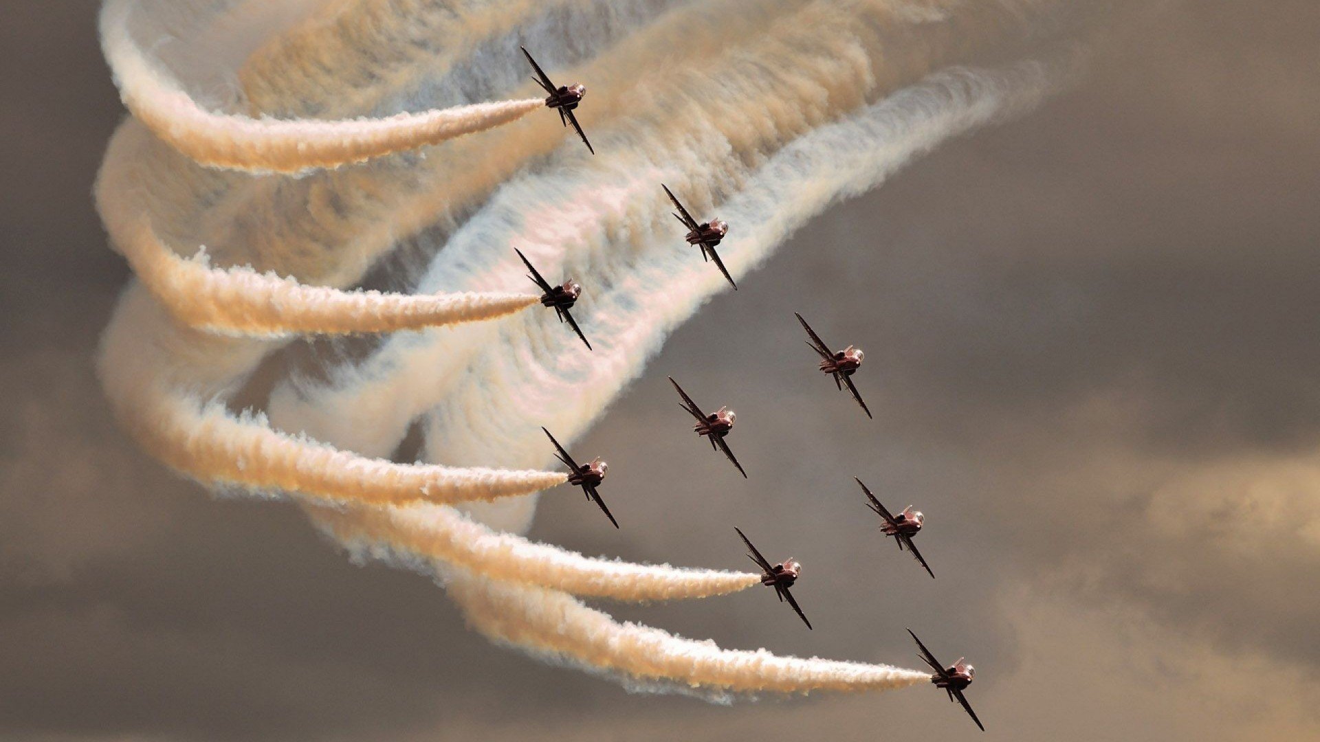 开云体育链接-澳大利亚自由泳女王展现统治力，澳大利亚女子4x200米自由泳