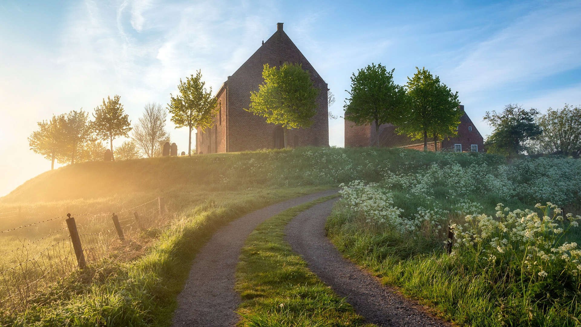 开云体育app官网-特色足球文化街区成为城市新地标，展现地域特色，足球文化长廊