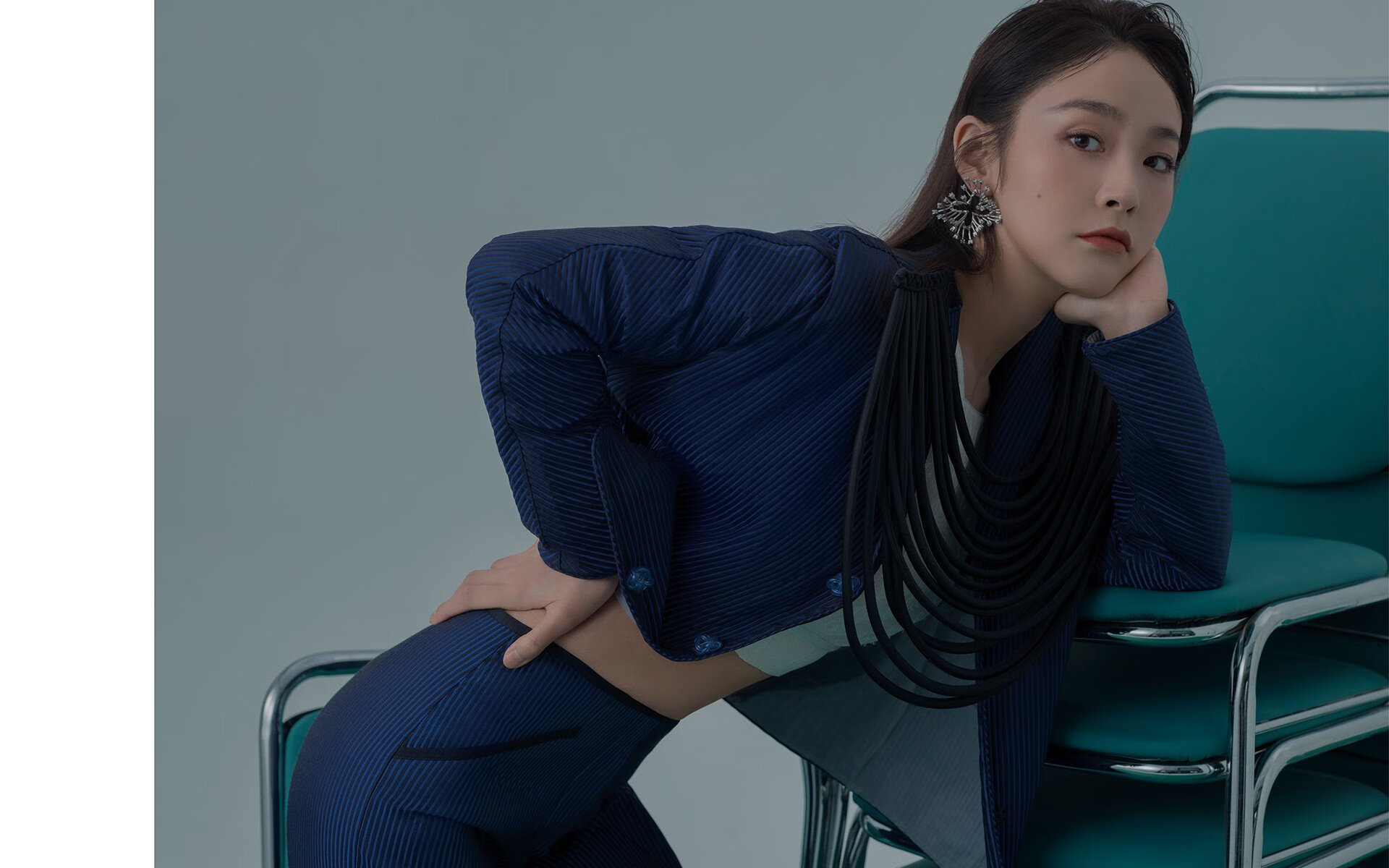 开云在线入口-英超激烈冲刺：最后几场决定冠军归属！，英超收官