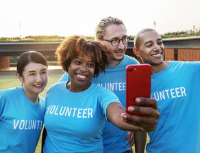 开云体育app在线-俱乐部社区日回馈球迷 多项互动节目举行，俱乐部活动丰富