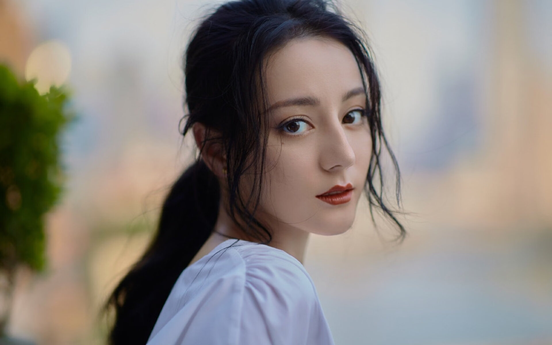 开yun官网-创业板指走低引担忧，高位题材股恐继续下行，创业板高价股票